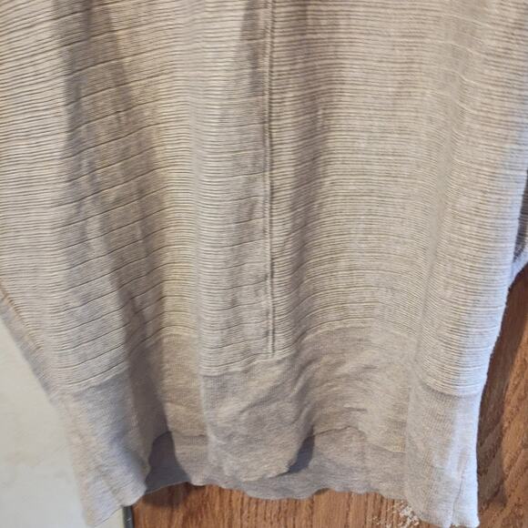 WHBM Neutral Cocoon Dolman Knit Top Medium V Neck Oversized Minimalist Capsule - Picture 9 of 11